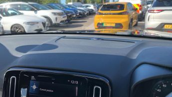 Volvo Xc40 1.5h T5 Recharge 10.7kWh Ultimate Bright SUV 5dr Petrol Plug-in 