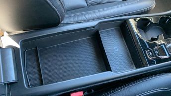 Volvo Xc40 1.5h T5 Recharge 10.7kWh Ultimate Bright SUV 5dr Petrol Plug-in 