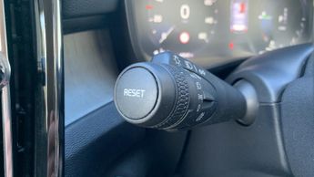 Volvo Xc40 1.5h T5 Recharge 10.7kWh Ultimate Bright SUV 5dr Petrol Plug-in 