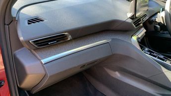 Peugeot 3008 SUV 1.6 12.4kWh Allure SUV 5dr Petrol Plug-in Hybrid e-EAT Euro 6 (s