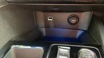 Peugeot 3008 SUV 1.6 12.4kWh Allure SUV 5dr Petrol Plug-in Hybrid e-EAT Euro 6 (s