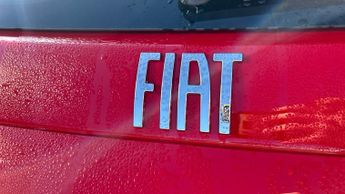 Fiat 600 1.2 MHEV SUV 5dr Petrol Hybrid e-DCT Euro 6 (s/s) (136 ps)