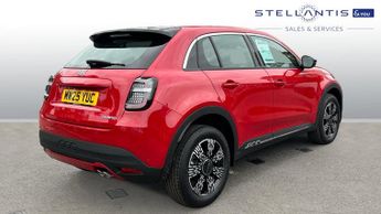 Fiat 600 1.2 MHEV SUV 5dr Petrol Hybrid e-DCT Euro 6 (s/s) (136 ps)