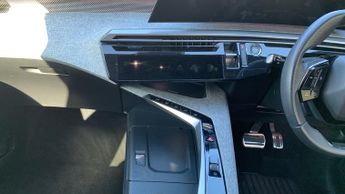 Peugeot 3008 73kWh GT SUV 5dr Electric Auto (210 ps)