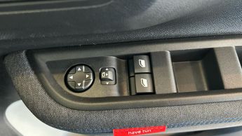 Citroen C3 Standard Range 44kWh PLUS Hatchback 5dr Electric Auto (7.4kW Cha