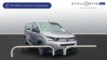 Citroen Berlingo 52kWh PLUS XL MPV 5dr Electric Auto (7.4kW Charger) (136 ps)