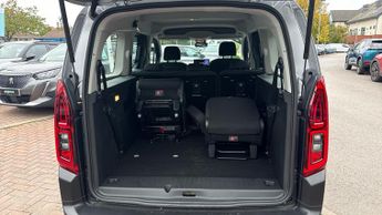 Citroen Berlingo 52kWh PLUS XL MPV 5dr Electric Auto (7.4kW Charger) (136 ps)