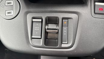 Citroen Berlingo 52kWh PLUS XL MPV 5dr Electric Auto (7.4kW Charger) (136 ps)