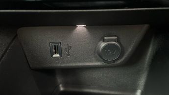 Vauxhall Corsa Electric 50kWh SE Nav Hatchback 5dr Electric Auto (7.4Kw Charger) (136 ps