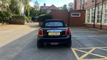 Mini Convertible 1.5 Cooper Exclusive Convertible 2dr Petrol Steptronic Euro 6 (s