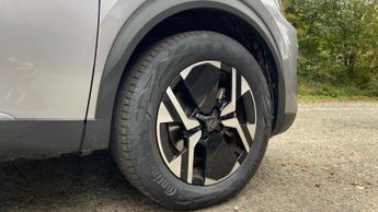 Peugeot 2008 1.2 PureTech MHEV GT SUV 5dr Petrol Hybrid e-DSC Euro 6 (s/s) (1