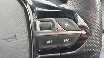 Peugeot 2008 50kWh GT Premium SUV 5dr Electric Auto (136 ps)