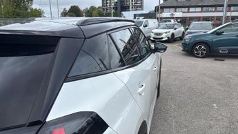 Peugeot 2008 50kWh GT Premium SUV 5dr Electric Auto (136 ps)