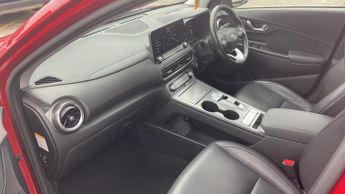 Hyundai Kona 64kWh Ultimate SUV 5dr Electric Auto (10.5kW Charger) (204 ps)