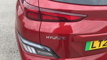 Hyundai Kona 64kWh Ultimate SUV 5dr Electric Auto (10.5kW Charger) (204 ps)