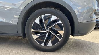 Volkswagen Id.4 Pro 77kWh Match SUV 5dr Electric Auto (286 ps)
