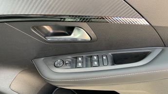 Peugeot 208 1.2 PureTech MHEV Allure Hatchback 5dr Petrol Hybrid e-DSC Euro