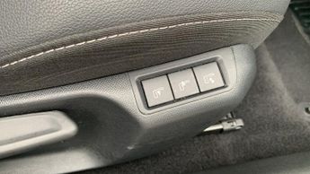 Vauxhall Mokka Electric 50kWh Ultimate SUV 5dr Electric Auto (136 ps)