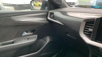 Vauxhall Mokka Electric 50kWh Ultimate SUV 5dr Electric Auto (136 ps)