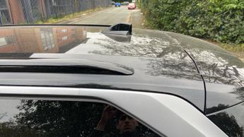 Peugeot 5008 73kWh GT SUV 5dr Electric Auto (210 ps)