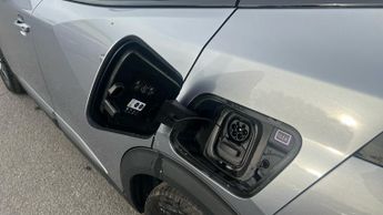 Peugeot 2008 50kWh GT SUV 5dr Electric Auto (7kW Charger) (136 ps)
