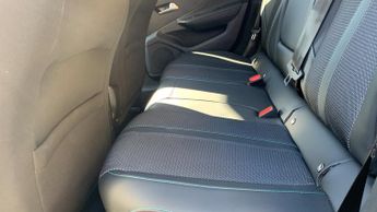 Peugeot 308 Sw 1.2 PureTech Allure Estate 5dr Petrol EAT Euro 6 (s/s) (130 ps)