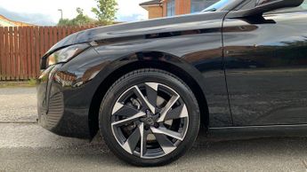 Peugeot 308 Sw 1.2 PureTech Allure Estate 5dr Petrol EAT Euro 6 (s/s) (130 ps)