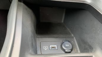 Peugeot 308 Sw 1.2 PureTech Allure Estate 5dr Petrol EAT Euro 6 (s/s) (130 ps)