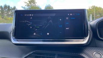 Peugeot 208 1.2 PureTech MHEV Allure Hatchback 5dr Petrol Hybrid e-DSC Euro 