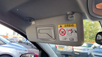 Vauxhall Viva 1.0i SL Hatchback 5dr Petrol Easytronic Euro 6 (75 ps)
