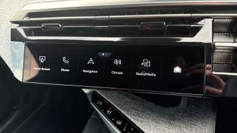 Peugeot 3008 73kWh GT SUV 5dr Electric Auto (210 ps)