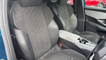 Peugeot 3008 73kWh GT SUV 5dr Electric Auto (210 ps)