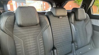 Peugeot 5008 1.2 MHEV Allure SUV 5dr Petrol Hybrid e-DSC Euro 6 (s/s) (136 ps