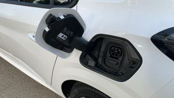 Peugeot 208 50kWh E-Style Hatchback 5dr Electric Auto (7.4kW Charger) (136 p