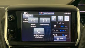 Peugeot 208 1.2 PureTech Roland Garros Hatchback 5dr Petrol EAT Euro 6 (s/s)