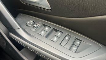 Peugeot 308 Sw 1.2 PureTech Allure Estate 5dr Petrol EAT Euro 6 (s/s) (130 ps)