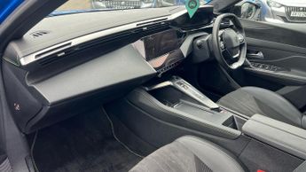 Peugeot 308 54kWh GT Hatchback 5dr Electric Auto (156 ps)