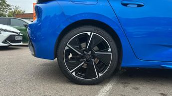 Peugeot 308 54kWh GT Hatchback 5dr Electric Auto (156 ps)