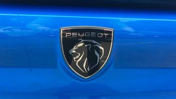 Peugeot 308 54kWh GT Hatchback 5dr Electric Auto (156 ps)