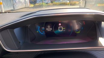 Peugeot 208 50kWh Allure Hatchback 5dr Electric Auto (136 ps)