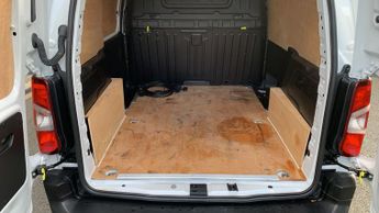 Peugeot Partner 800 50kWh Professional Premium + Standard Panel Van 5dr Electric