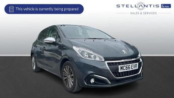 Peugeot 208 1.2 PureTech Allure Hatchback 5dr Petrol Manual Euro 6 (82 ps)