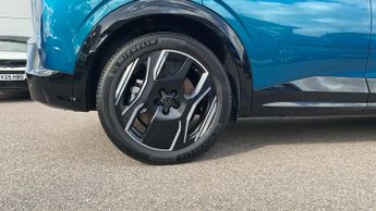 Peugeot 3008 73kWh GT SUV 5dr Electric Auto (210 ps)