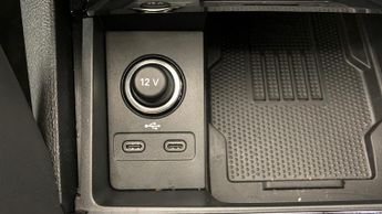 Skoda Karoq 1.5 TSI ACT SE L SUV 5dr Petrol DSG Euro 6 (s/s) (150 ps)