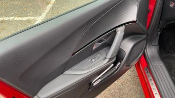 Peugeot 2008 50kWh GT SUV 5dr Electric Auto (7kW Charger) (136 ps)