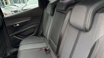 Peugeot 3008 SUV 1.2 PureTech Allure Premium SUV 5dr Petrol EAT Euro 6 (s/s) (130