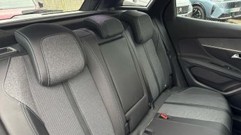 Peugeot 3008 SUV 1.2 PureTech Allure Premium SUV 5dr Petrol EAT Euro 6 (s/s) (130
