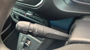 Peugeot Traveller 50kWh Active Standard MPV 5dr Electric Auto MWB (8 Seat, 7.4kW C