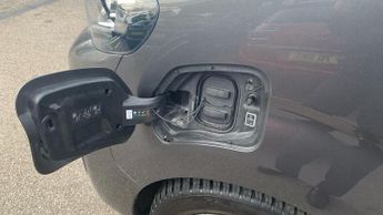 Peugeot Traveller 50kWh Active Standard MPV 5dr Electric Auto MWB (8 Seat, 7.4kW C