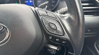 Toyota C-Hr 1.8 VVT-h Dynamic SUV 5dr Petrol Hybrid CVT Euro 6 (s/s) (122 ps